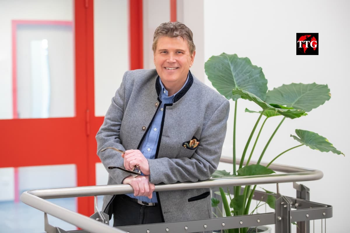 Christophe T. Spring